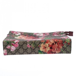 Pre Owned Gucci Beige GG Supreme Blooms Printed Canvas Pouch