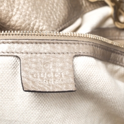 Pre Owned حقيبة كتف غوتشي سوهو متوسطة جلد ذهبية 