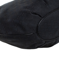 مملوكة مسبقًا حقيبة هوبو غوتشي بيلهام متوسطة كانفاس GG سوداء