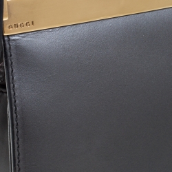 مملوكة مسبقًا حقيبة يد صغيرة غوتشي إطار جلد رمادية ميتالك