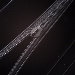 Gucci Black Guccissima Leather Icon Signature Zip Around Wallet