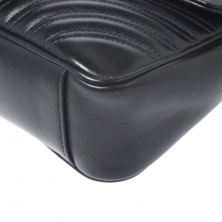 Pre Owned Gucci Black Matelasse Leather Small GG Marmont Shoulder Bag