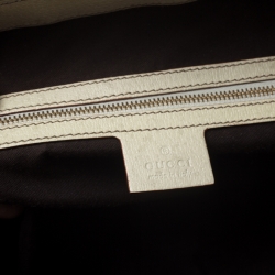 مملوكة مسبقًا حقيبة غوتشي Treasure Boston ويب كبيرة جلد وكانفاس GG بيضاء