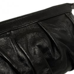 مملوكة مسبقًا Gucci Black Bamboo Tassels Clutch