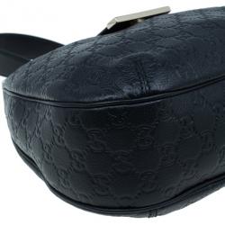 Pre Owned Gucci Black Guccissima Leather Medium Web Hobo