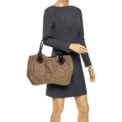 مملوكة مسبقًا Gucci Beige GG Canvas and Leather Medium Pelham Tote