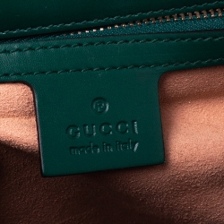 مملوكة مسبقًا حقيبة كتف غوتشي بقفل جلد بنقوش غوتشيسيما خضراء متوسطة