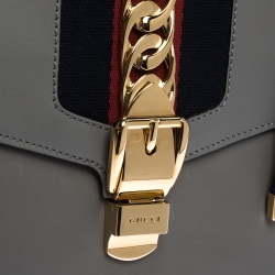 Pre Owned حقيبة كتف غوتشي سيلفي سلسلة متشابكة صغيرة جلد أسود