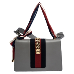 Pre Owned حقيبة كتف غوتشي سيلفي سلسلة متشابكة صغيرة جلد أسود