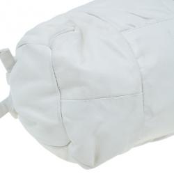 مملوكة مسبقًا حقيبة غوتشي هيستريا جلد أبيض وسط