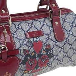 مملوكة مسبقًا حقيبة غوتشي بوسطن كانفاس مقوى GG وجلد أحمر هارت تاتو صغيرة 