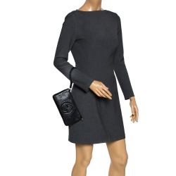 Pre Owned حقيبة كلتش غوتشي "سوهو" حمالة معصم جلد أسود