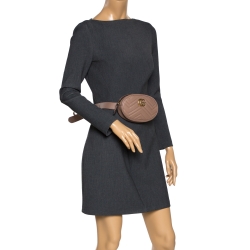 مملوكة مسبقًا حقيبة خصر غوتشي "مارمونت" مزينة بشعار الماركة جي جي جلد ماتيلاس بيج