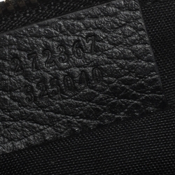 مملوكة مسبقًا حقيبة مكياج صغيرة غوتشي كانفاس  جي جي و جلد أسود