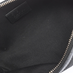 مملوكة مسبقًا حقيبة مكياج صغيرة غوتشي كانفاس  جي جي و جلد أسود