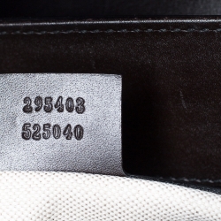 مملوكة مسبقًا حقيبة كتف غوتشي سلسلة إميلي كبيرة جلد غوتشيسيما زرقاء كحلية