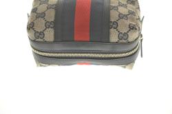 مملوكة مسبقًا Gucci Beige/Brown GG Canvas Vintage Pouch