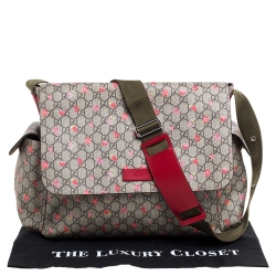 Pre Owned Gucci Beige GG Canvas and Leather Strawberry-Print Diaper Messenger Bag