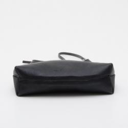 مملوكة مسبقًا Gucci Black Satin Small Hobo With Leather Strap