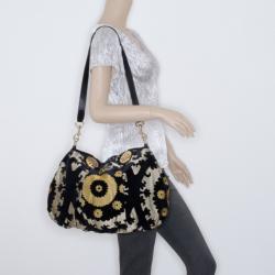 مملوكة مسبقًا Gucci Black and Gold Tapestry Hysteria Bag