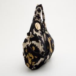 مملوكة مسبقًا Gucci Black and Gold Tapestry Hysteria Bag