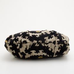 مملوكة مسبقًا Gucci Black and Gold Tapestry Hysteria Bag