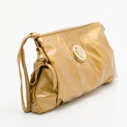 Pre Owned Gucci Gold Metallic Patent Hysteria Clutch