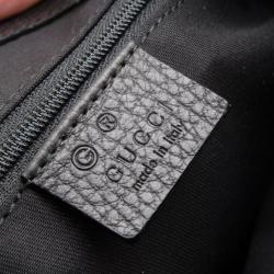 مملوكة مسبقًا Gucci Black G Details Buckle Denim Canvas Medium Hobo