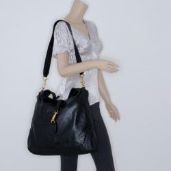 مملوكة مسبقًا Gucci Black Leather New Jackie Hobo 
