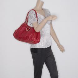 مملوكة مسبقًا Gucci Red Guccissima 'D Gold' Medium Hobo