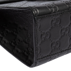 مملوكة مسبقًا Gucci Black Guccissima Leather Medium Emily Shoulder Bag