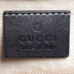 مملوكة مسبقًا Gucci Black Guccissima Leather Medium Emily Shoulder Bag