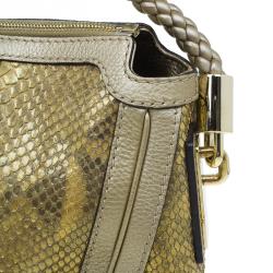 مملوكة مسبقًا Gucci Gold Python Medium Bella Hobo
