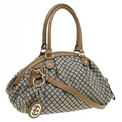 Pre Owned حقيبة غوتشي بوسطن سوكي متوسطة كانفاس ديامانت عاجي/ ب يج