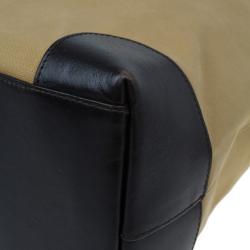 مملوكة مسبقًا Gucci Beige Canvas and Leather Vertical Web Tote