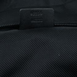 مملوكة مسبقًا حقيبة غوتشي بيستون مونوغرامية سوداء كبيرة