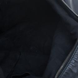 مملوكة مسبقًا حقيبة غوتشي ميتالك جلد أسود صغيرة جالاكسي هوبو