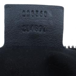 مملوكة مسبقًا حقيبة غوتشي ميتالك جلد أسود صغيرة جالاكسي هوبو