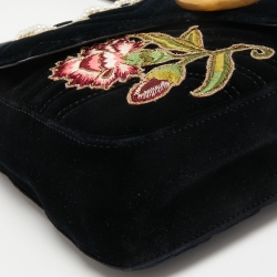Pre Owned Gucci Black Love Embroidered Matelassé Velvet Medium GG Marmont Shoulder Bag