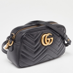 Pre Owned Gucci Black Matelasse Leather Small GG Marmont Shoulder Bag