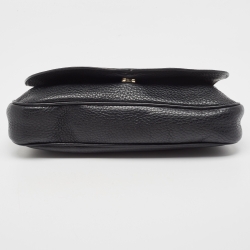 Gucci Black Pebbled Leather Soho Flap Shoulder Bag