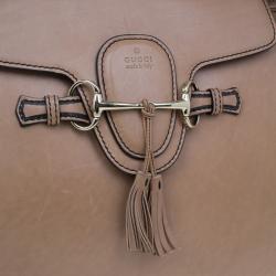 مملوكة مسبقًا Gucci Nude Leather Large Emily Chain Shoulder Bag