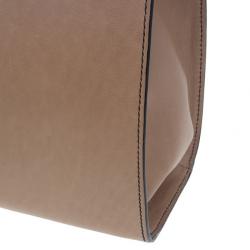 مملوكة مسبقًا Gucci Nude Leather Large Emily Chain Shoulder Bag