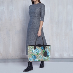 Pre Owned Gucci Navy Blue/Beige GG Supreme Canvas Medium Blooms Reversible Tote