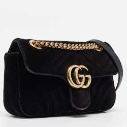 مملوكة مسبقًا Gucci Black Matelassé Velvet Mini GG Marmont Shoulder Bag