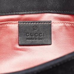 مملوكة مسبقًا Gucci Black Matelassé Velvet Mini GG Marmont Shoulder Bag