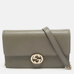 مملوكة مسبقًا Gucci Grey Leather Interlocking G Wallet On Chain