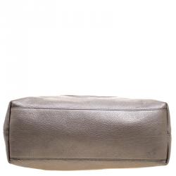 مملوكة مسبقًا Gucci Metallic Grey Leather Medium Soho Tote