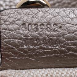 مملوكة مسبقًا Gucci Metallic Grey Leather Medium Soho Tote