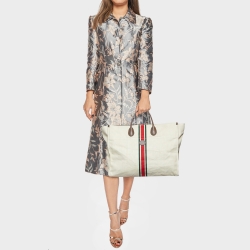 مملوكة مسبقًا Gucci Beige/Brown Canvas and Leather Web Shopper Tote